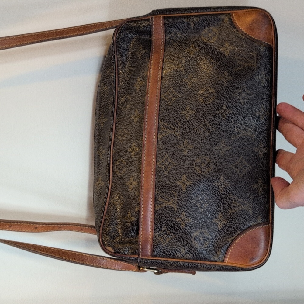 Louis Vuitton Trocadero Messenger Bag with Tan Trim